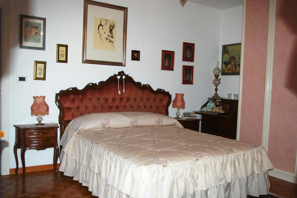 La Casa Sul Fiume Bed & Breakfast San Daniele del Friuli Rom bilde